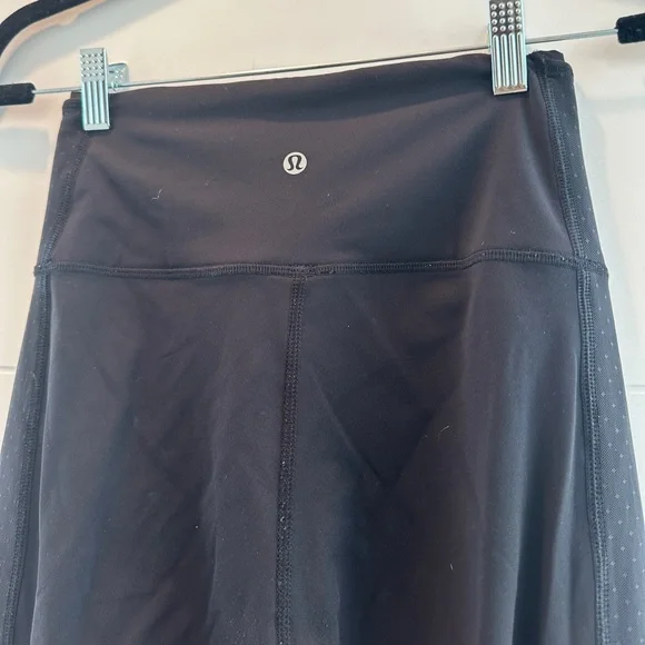 Lululemon Black Bodycon Mesh Detail High-Rise Leggings | Size 6 - Picture 13 of 15